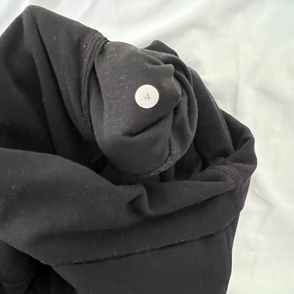 Lululemon Capri Leggings - Picture 4 of 4